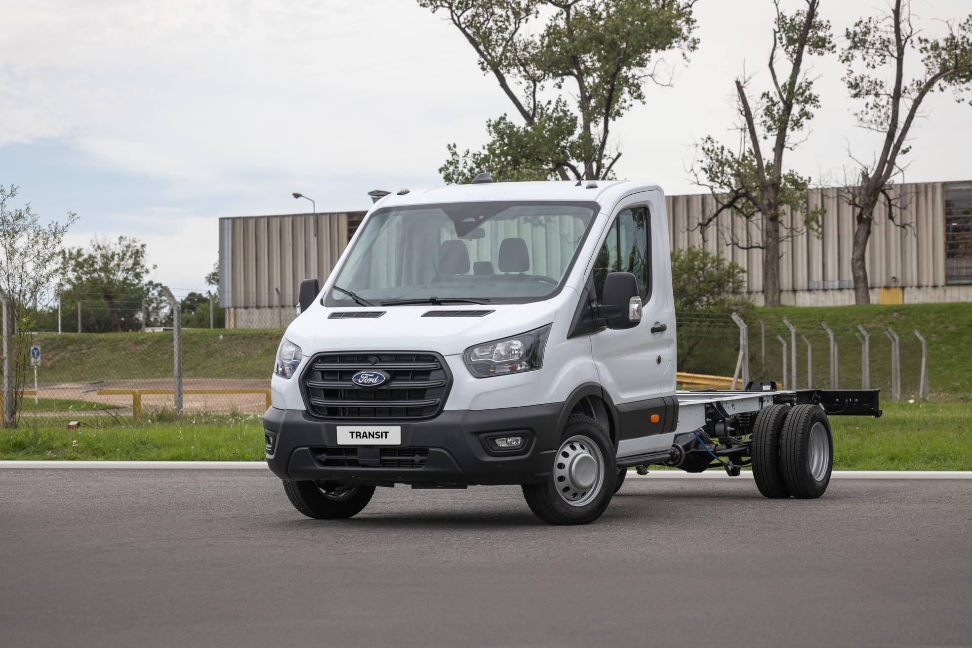 Asistencia gratuita 24/7 durante la garantía de tu Ford